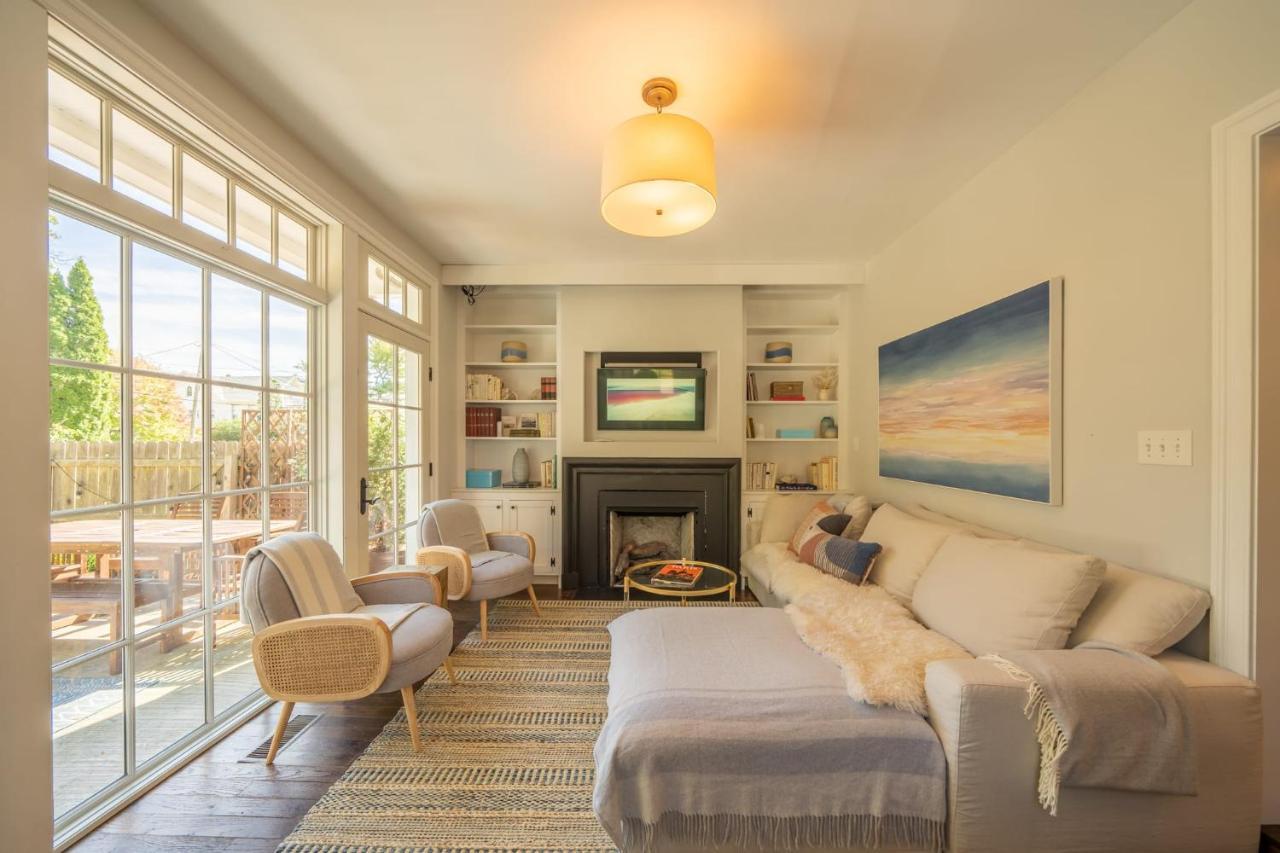 The Walton House - Historic 3Bd 2 5Ba With Parking Villa Kennett Square Bagian luar foto