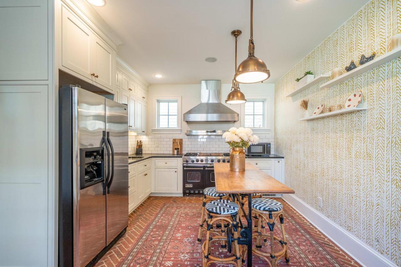The Walton House - Historic 3Bd 2 5Ba With Parking Villa Kennett Square Bagian luar foto