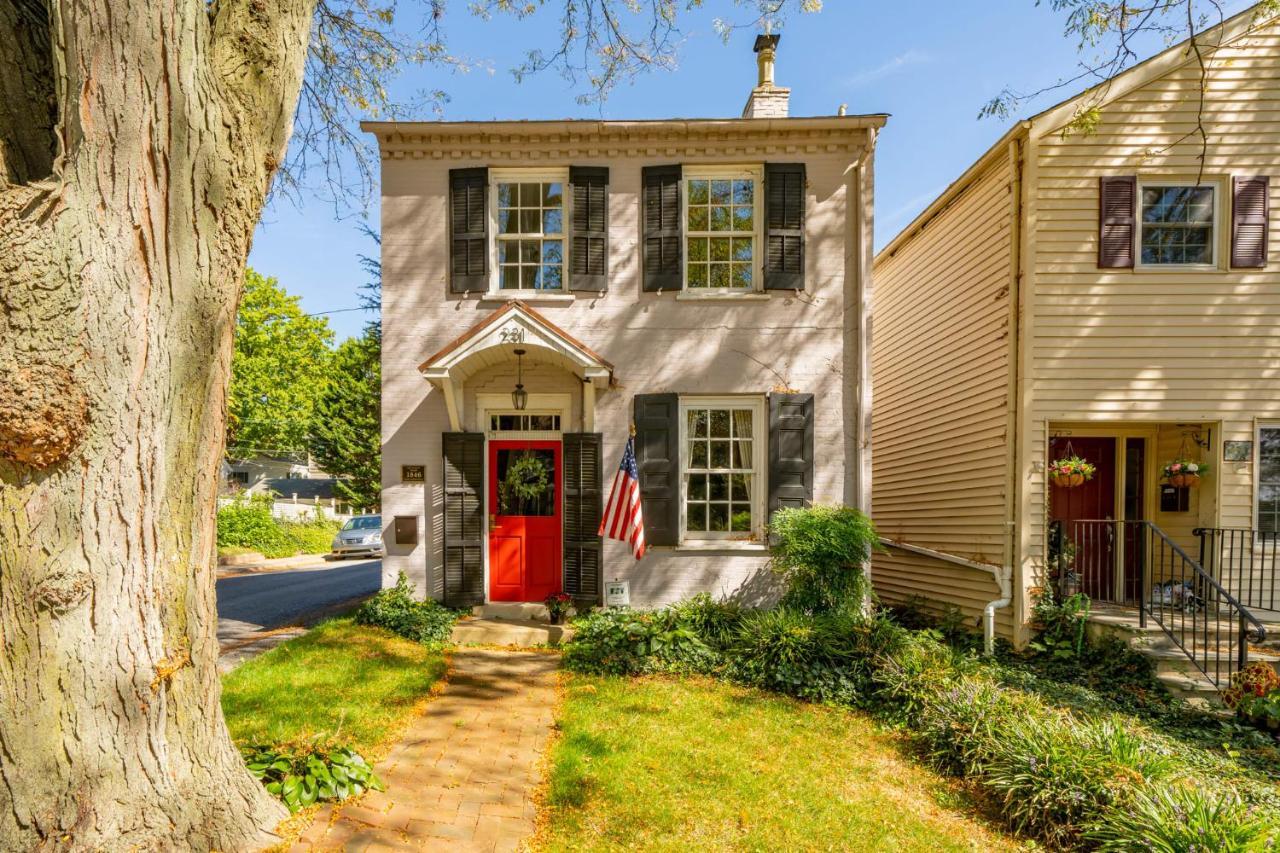 The Walton House - Historic 3Bd 2 5Ba With Parking Villa Kennett Square Bagian luar foto